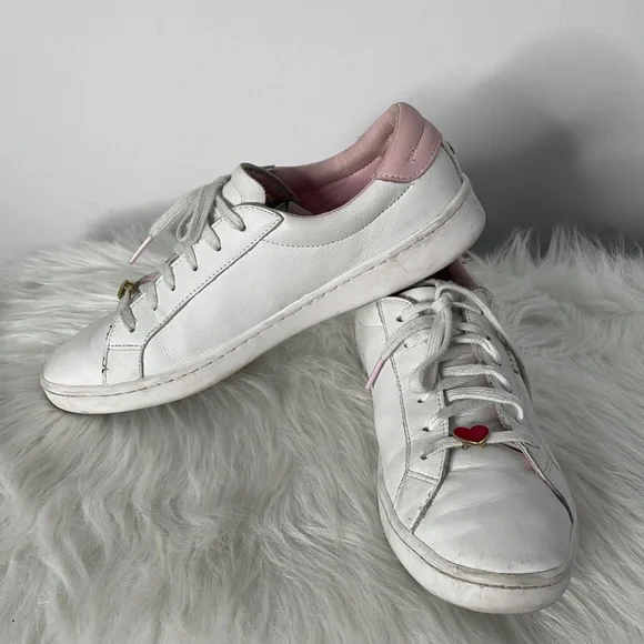Keds x Kate Spade New York Ace Lips Heart Sneakers - Picture 7 of 12